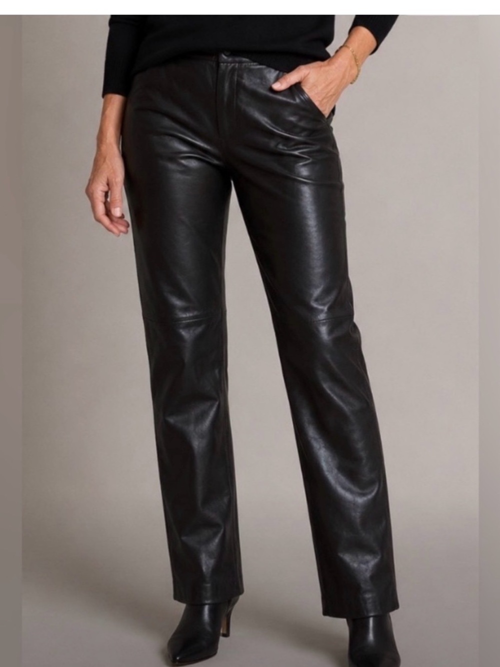 Danier Black Leather Straight-Leg Pants size 8